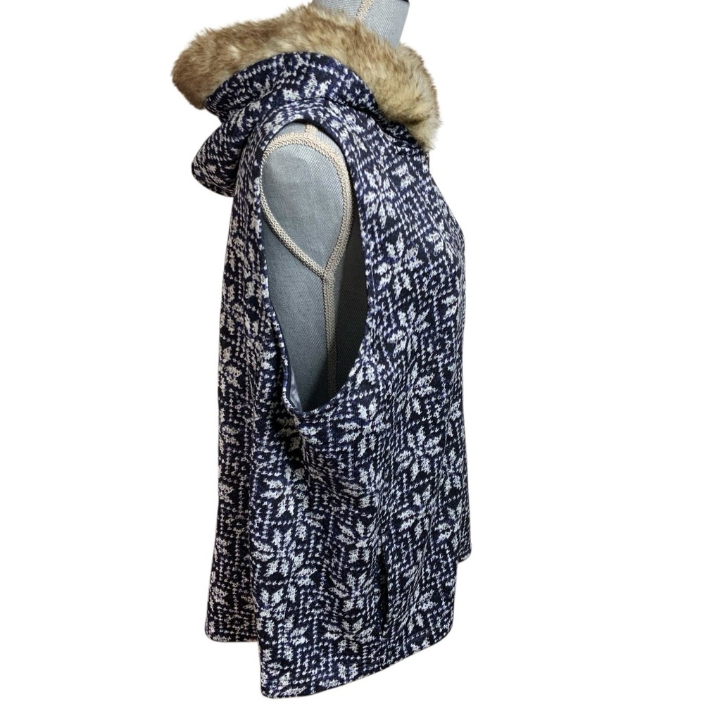 Talbots‎ Knit Vest Full Zip Navy Blue Faux Fur Trim Hood Snow Flake Nordic 2X - Picture 3 of 16